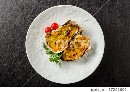 牡蠣のコキール(グラタン) Coquille French food of the oyster 牡蠣のコキール(グラタン) Coquille French food of the oyster 27201005