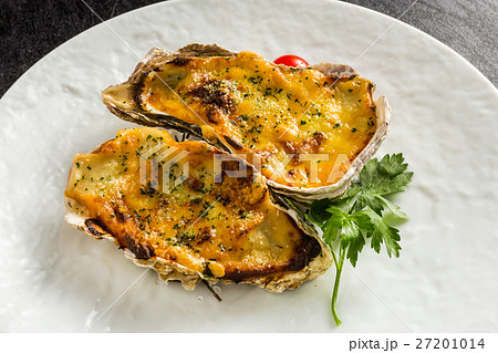 牡蠣のコキール(グラタン) Coquille French food of the oyster 牡蠣のコキール(グラタン) Coquille French food of the oyster 27201014