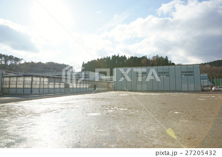 気仙沼向洋高校(仮設校舎) 気仙沼向洋高校(仮設校舎) 27205432