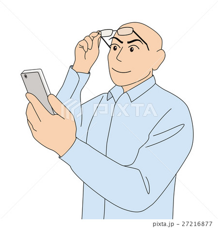 スマートフォンを見る_坊主_若い男性 27216877