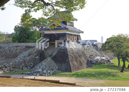 震災後の熊本城 27237086