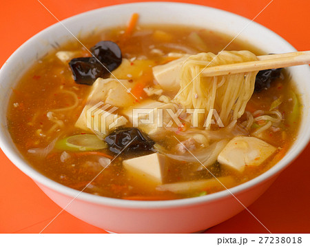 酸辣湯麺 27238018