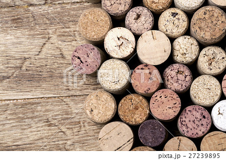 Stacked cork background 27239895