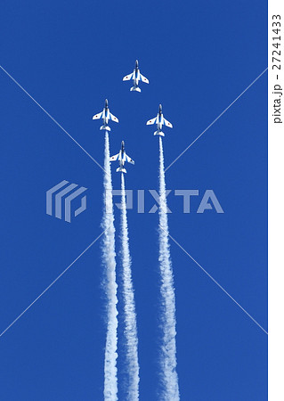 航空祭 ブルーインパルス アクロバット飛行 27241433