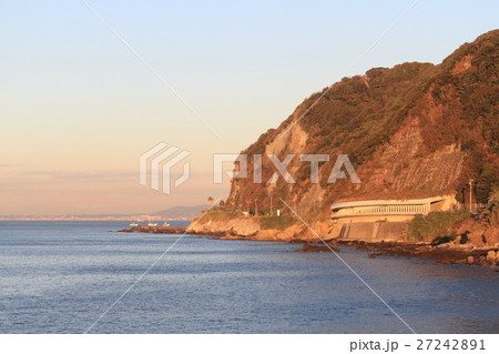 早朝の明鐘岬 27242891