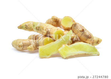 fresh white turmeric isolated on white background 27244780