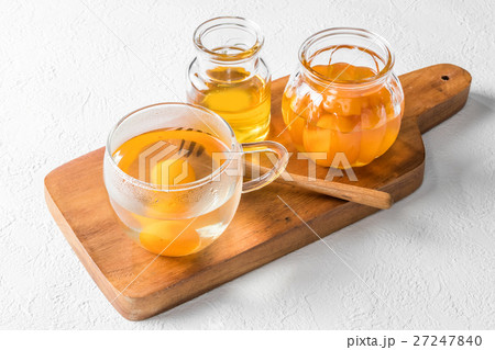 蜂蜜のハーブドリンク hot drink of honey and the kumquat 蜂蜜のハーブドリンク hot drink of honey and the kumquat 27247840