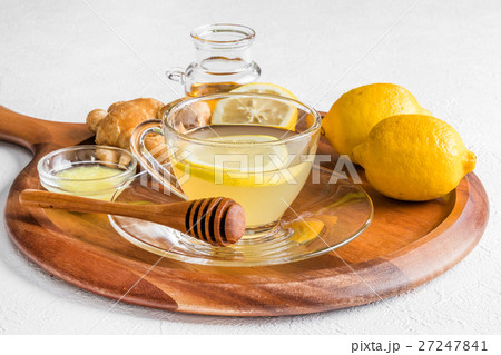 蜂蜜のハーブドリンク hot drink of honey and the kumquat 蜂蜜のハーブドリンク hot drink of honey and the kumquat 27247841