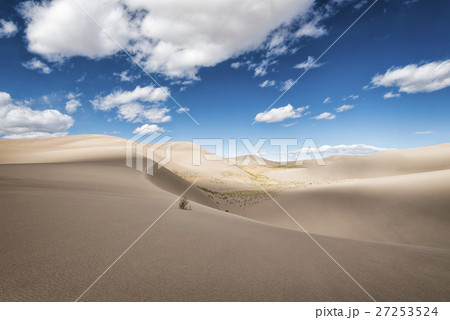 Great Sand Dunes National Park, Colorado, USA 27253524