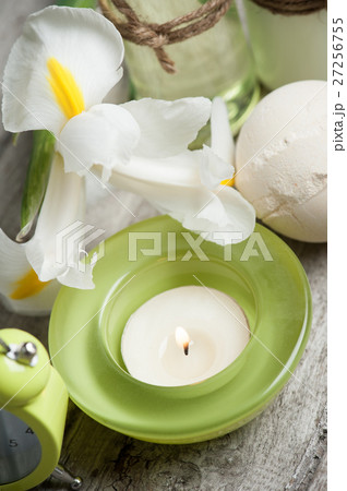 Bath products, candles, wooden background Bath products, candles, wooden background 27256755