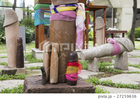 THAILAND BANGKOK PHALLIC SHRINE PENIS 27259636