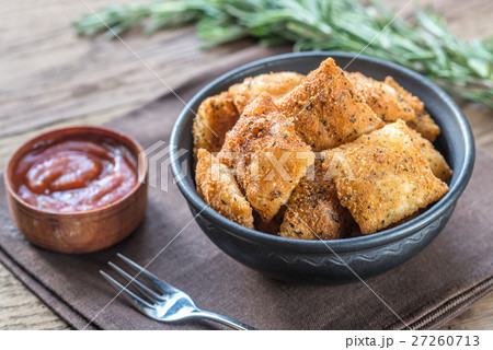 Plate with fried ravioli 27260713