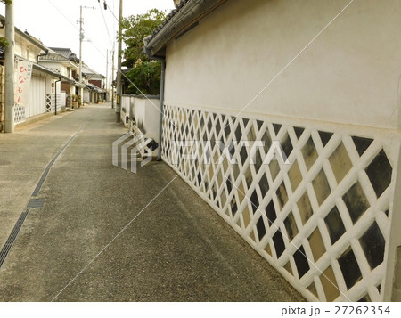 阿知須居蔵造の街並み 27262354