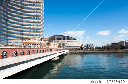 九州への旅、ソフトバンクホークスのホーム球場の、ヤフオクドームをご紹介いたします。 九州への旅、ソフトバンクホークスのホーム球場の、ヤフオクドームをご紹介いたします。 27263990