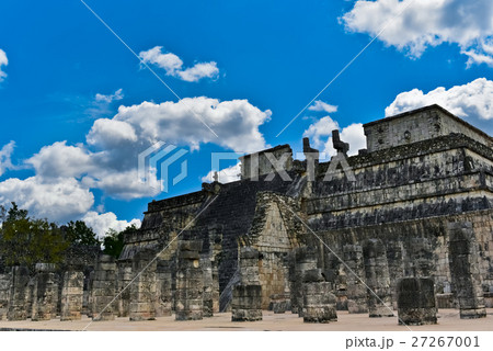 チチェン・イッツァの戦士の神殿 27267001