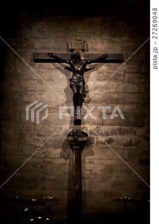 Cross in Notre Dame Cross in Notre Dame 27269048