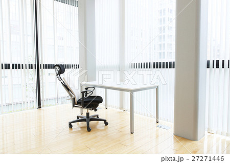 オフィス 27271446