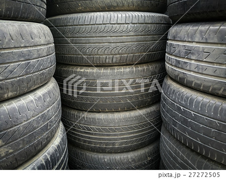 Old used tires stack background Old used tires stack background 27272505