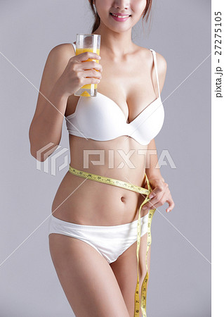 Beautiful slim body of woman Beautiful slim body of woman 27275105