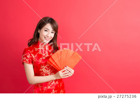 beauty woman wear cheongsam 27275236
