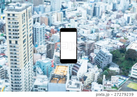スマホ 携帯電話 スマートフォン 都市風景 東京 不動産イメージ スマホ 携帯電話 スマートフォン 都市風景 東京 不動産イメージ 27279239