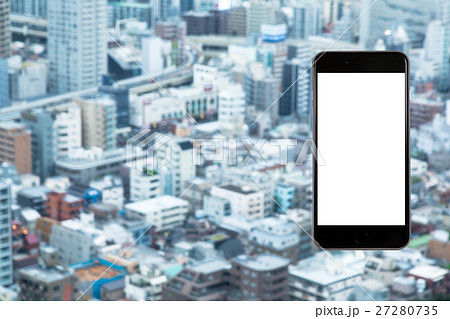 スマホ　携帯電話　スマートフォン　都市風景　東京　不動産イメージ 27280735
