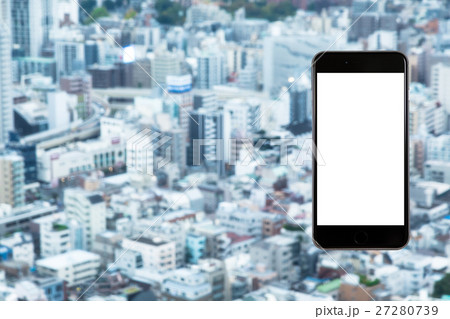 スマホ　携帯電話　スマートフォン　都市風景　東京　不動産イメージ 27280739