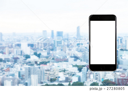 スマホ　携帯電話　スマートフォン　都市風景　東京　不動産イメージ 27280805