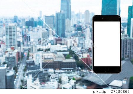 スマホ 携帯電話 スマートフォン 都市風景 東京 不動産イメージ スマホ 携帯電話 スマートフォン 都市風景 東京 不動産イメージ 27280865