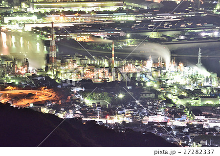 【和歌山県】 和歌山市、海南市 沿岸部の夜景 【和歌山県】 和歌山市、海南市 沿岸部の夜景 27282337