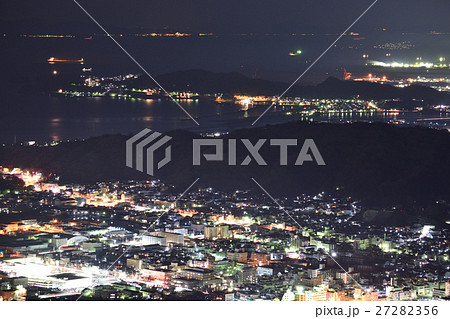 【和歌山県】 和歌山市、海南市 沿岸部の夜景 【和歌山県】 和歌山市、海南市 沿岸部の夜景 27282356