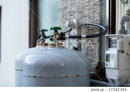 ガス栓 ガスボンベ ガス栓 ガスボンベ 27282383