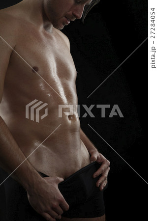 Attractive man shirtless 27284054