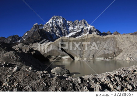 .Glacier lake and mountain in the Gokyo valley .Glacier lake and mountain in the Gokyo valley 27288057