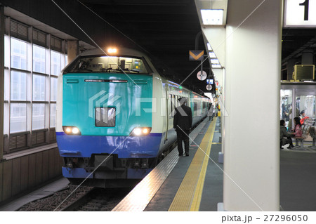 金沢駅 485系 特急北越 R編成 27296050