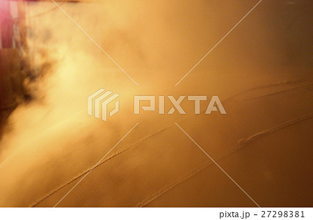 酒造り　日本酒　蒸し米 27298381