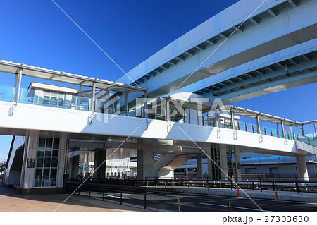 ゆりかもめ市場前駅 27303630