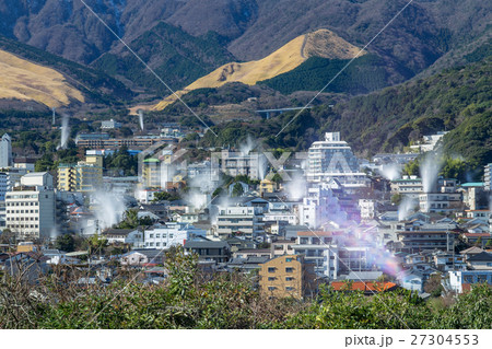別府の湯けむり風景 27304553