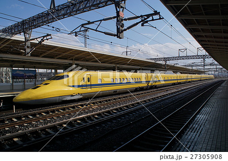 ドクターイエローこだま検測 米原駅 27305908