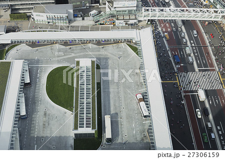 鳥瞰 東京・新宿 バスタ新宿と甲州街道 鳥瞰 東京・新宿 バスタ新宿と甲州街道 27306159