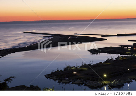 飯岡灯台夕景19 飯岡灯台夕景19 27307995