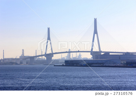 秋晴れの鶴見 秋晴れの鶴見 27310576