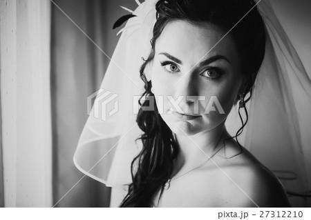 Black white photography beautiful happy bride Black white photography beautiful happy bride 27312210