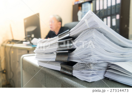 Stack of white papers sheet 27314473