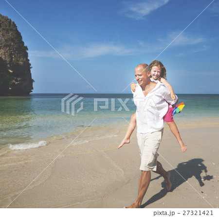 Beach Vacation Enjoying Holiday Relaxation Concept 27321421