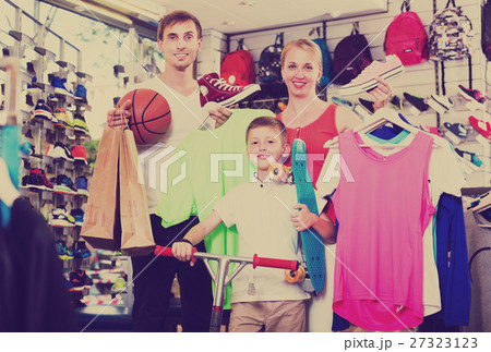 Family picking various clothing 27323123