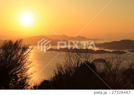 筆影山から見る瀬戸内海の朝日 27326467