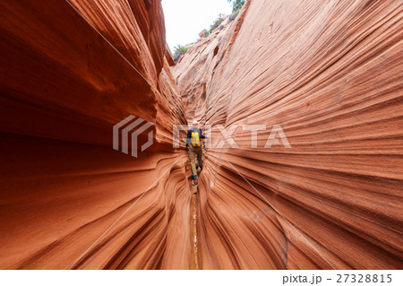 Slot canyon 27328815