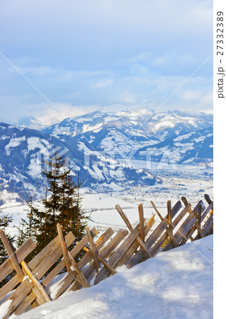 Mountains ski resort Kaprun Austria Mountains ski resort Kaprun Austria 27332389