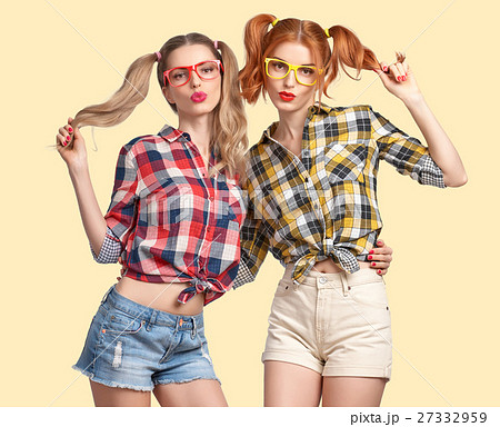 fashion funny girl crazy having fun fish faceの写真素材 27332959